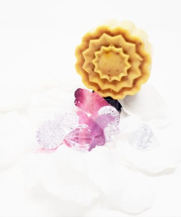 LA BELLEZA  Age Defying  Facial Soap  100g